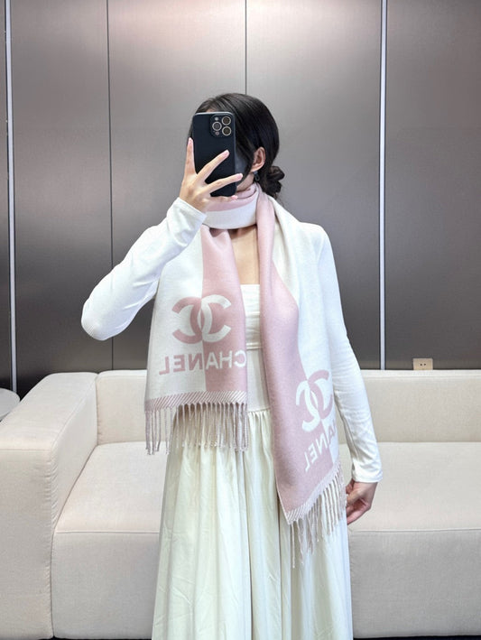 Top quality knitted cashmere scarf