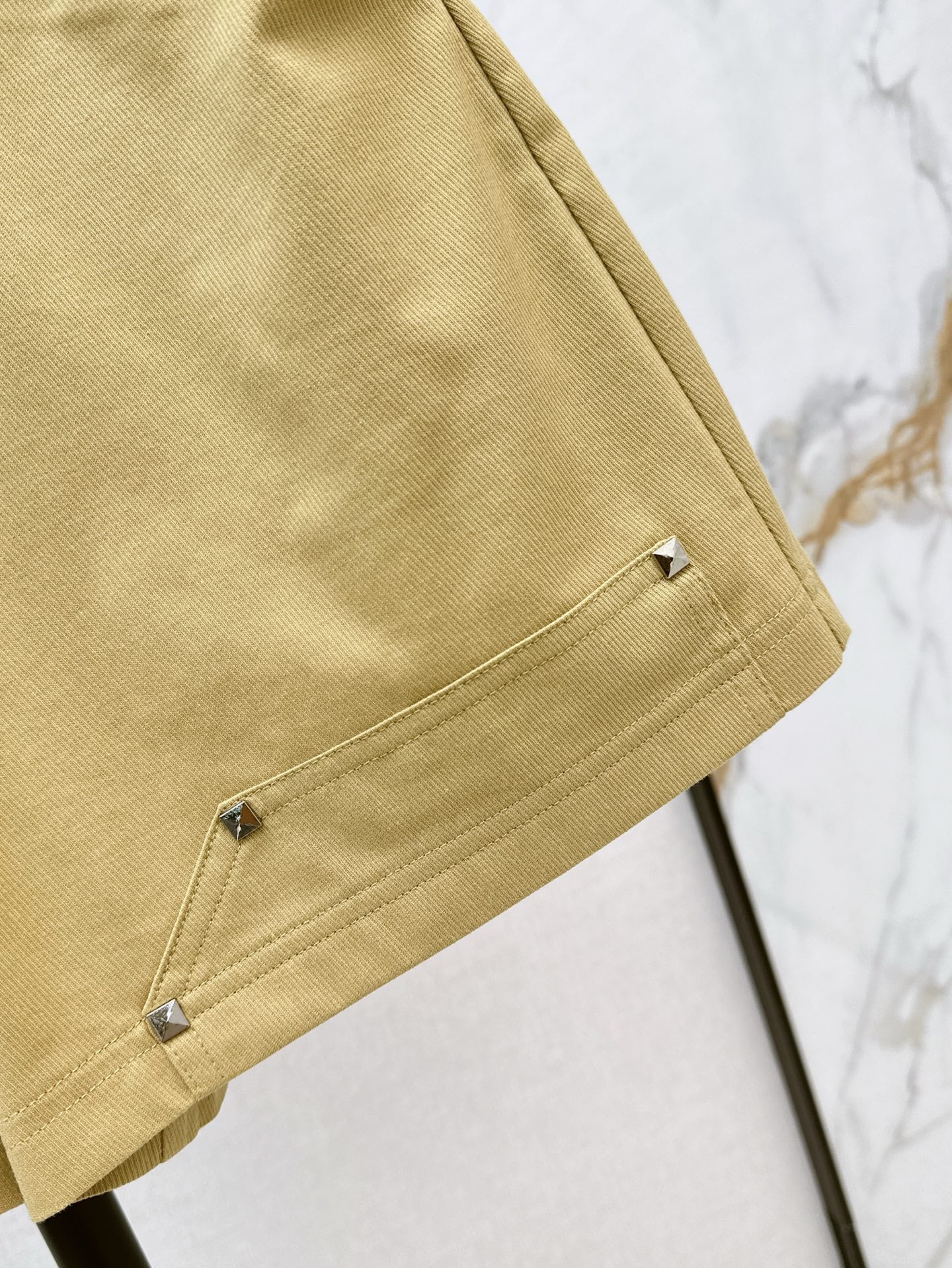 Loui* canvas cotton shorts