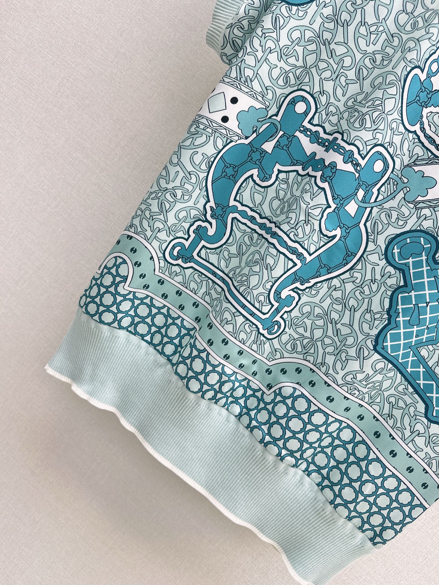 Herm* Short-sleeve twillaine sweater