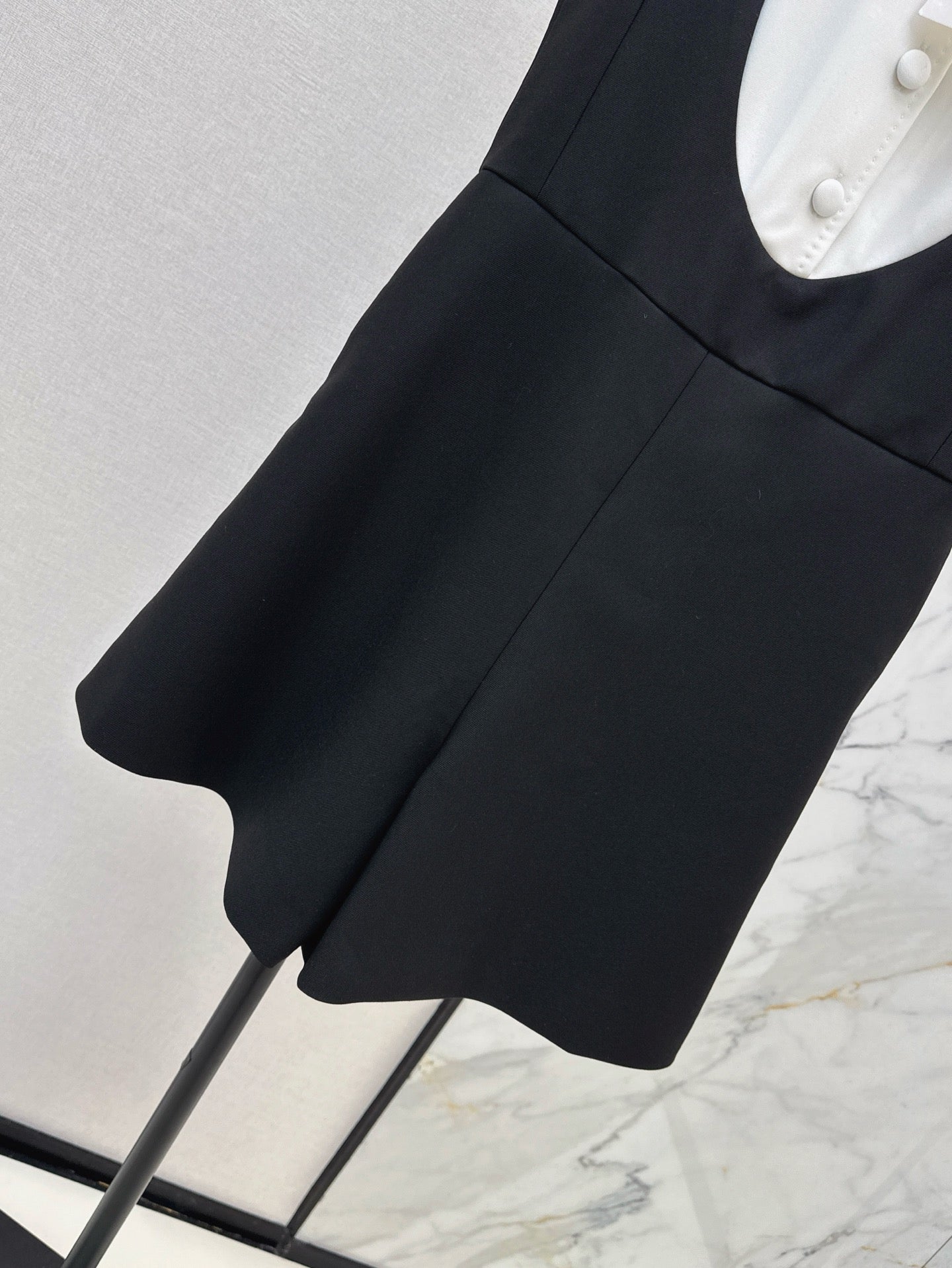 MaxM* 25ss Colorblock slim-fit jumpsuit