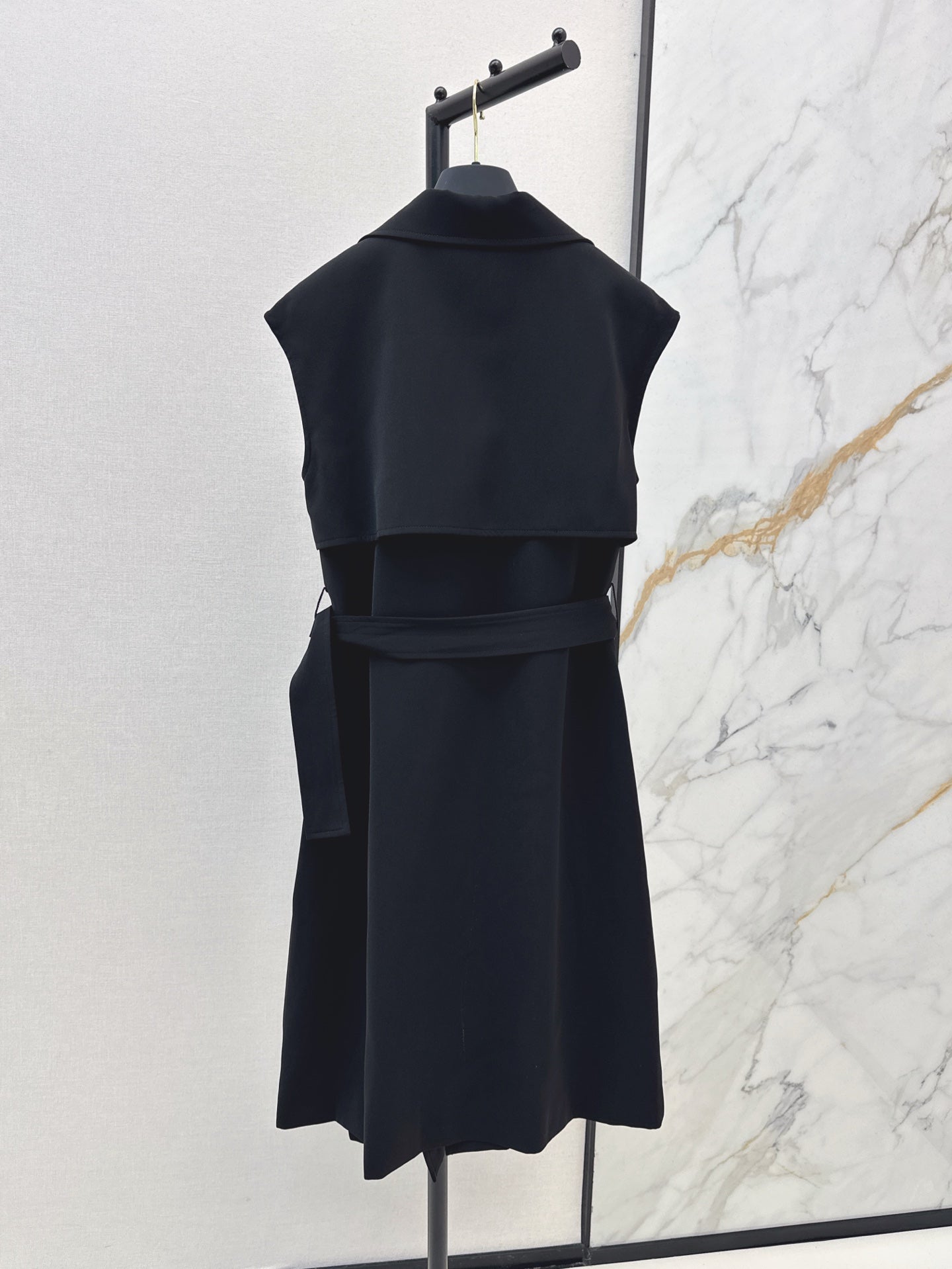 Loui* 25ss Belted Double-Breasted Dress
