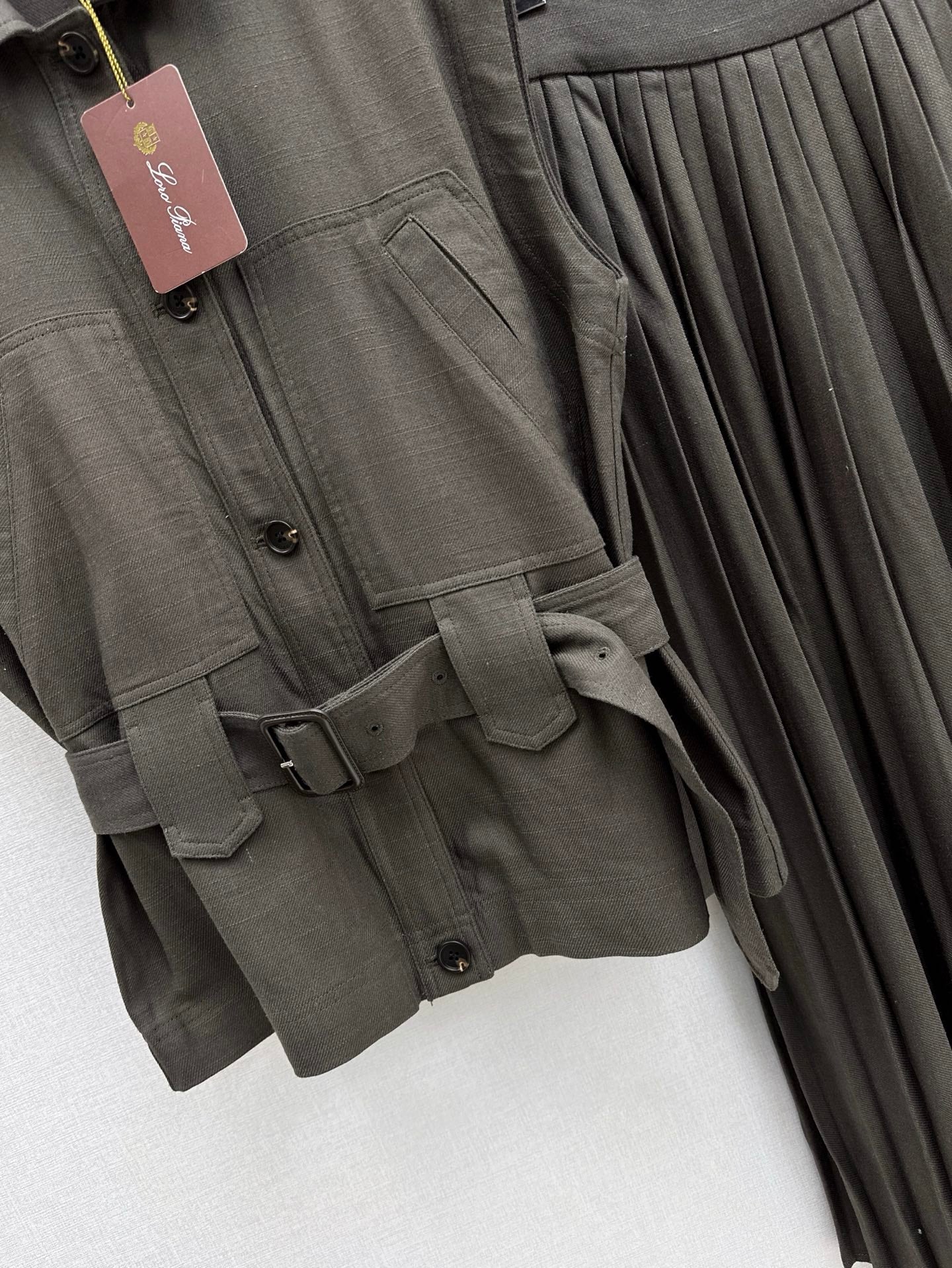 Lor*P belted vest + pleated skirt set