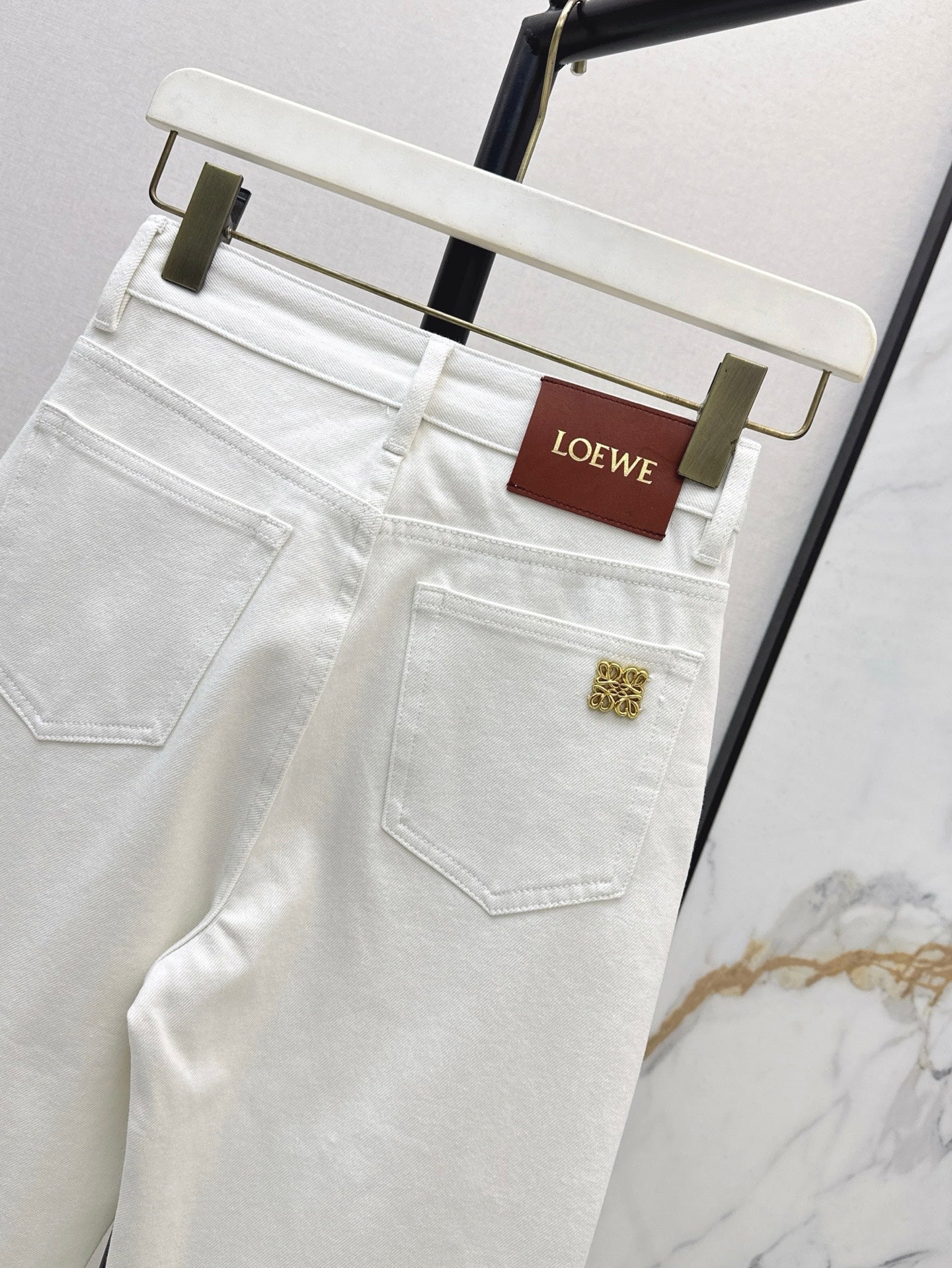 Loe* 25ss embroidered denim pants