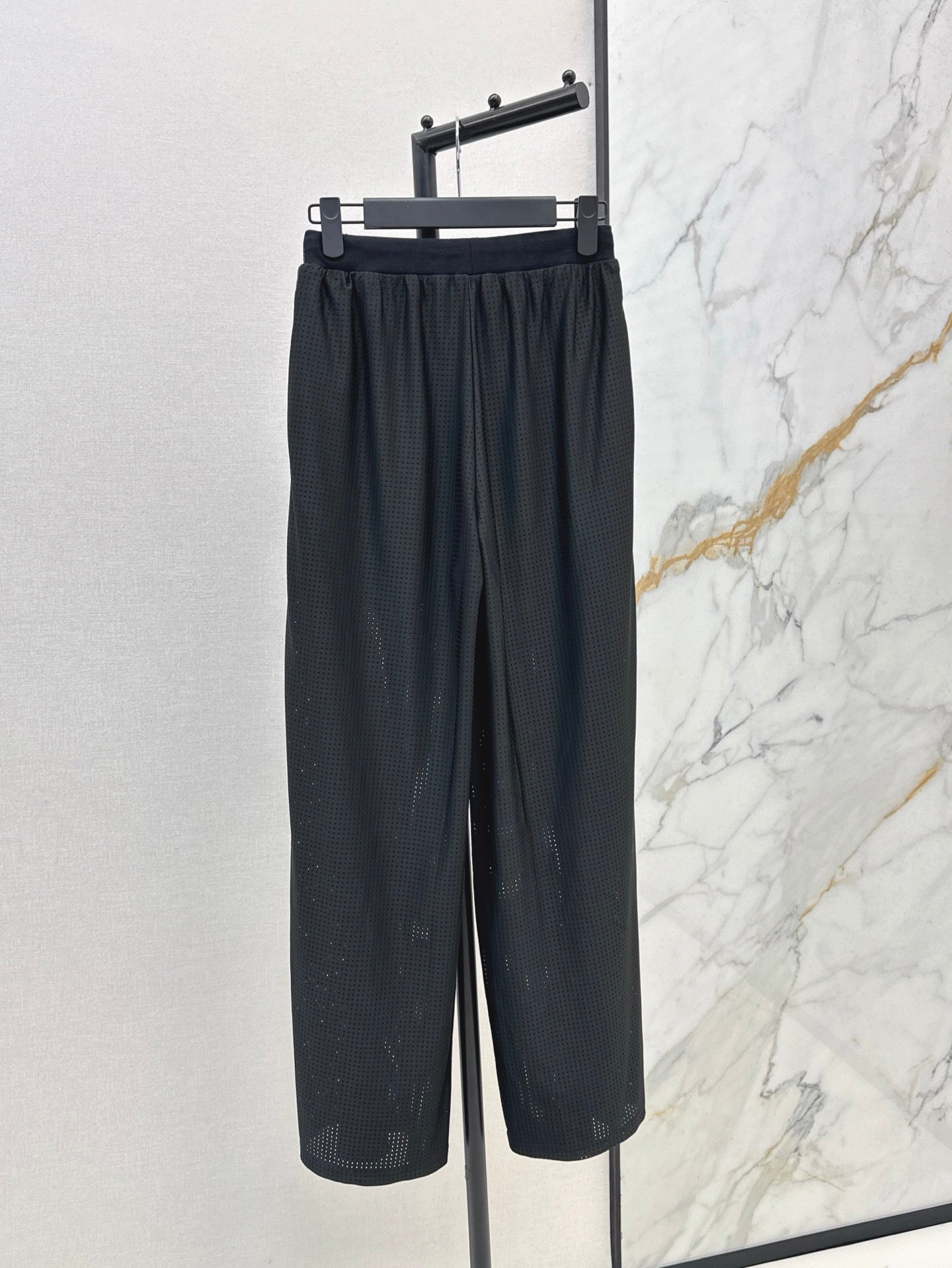 Gu* 25ss mesh pants with web