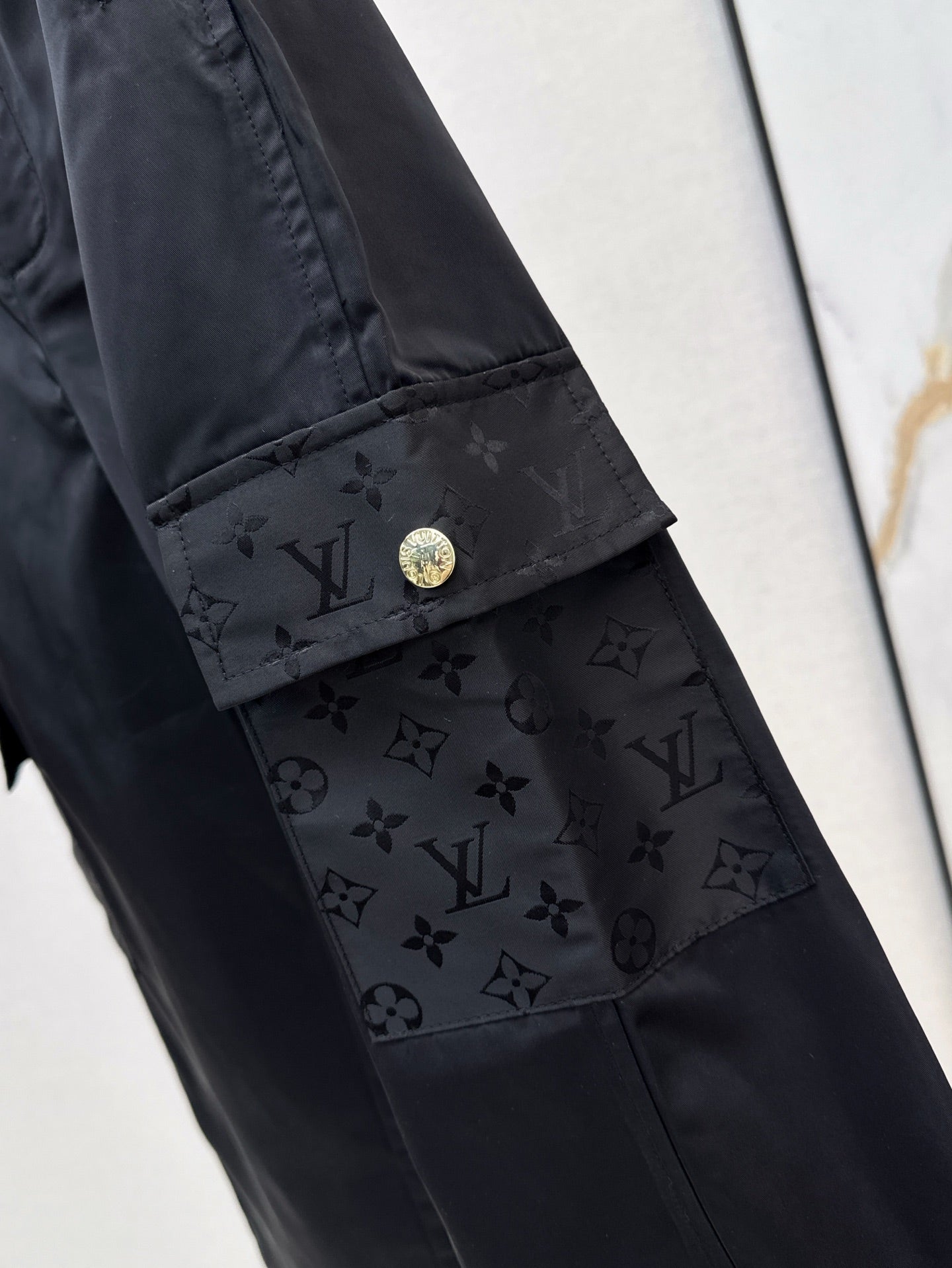 Loui* 25ss fitted cargo pants