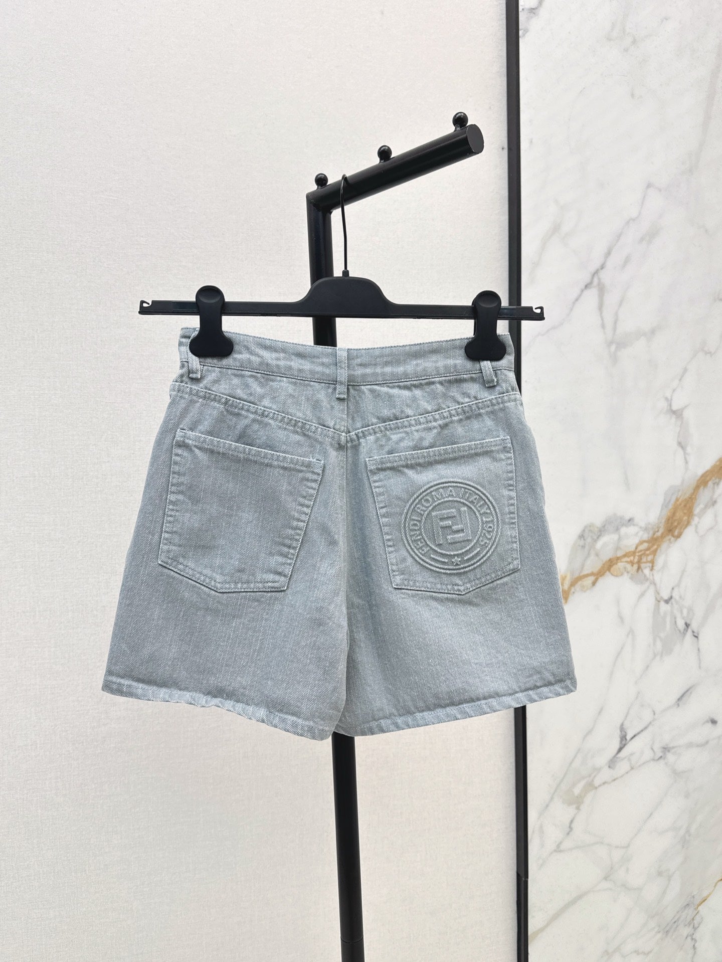 Fd* 25ss five-pocket denim shorts