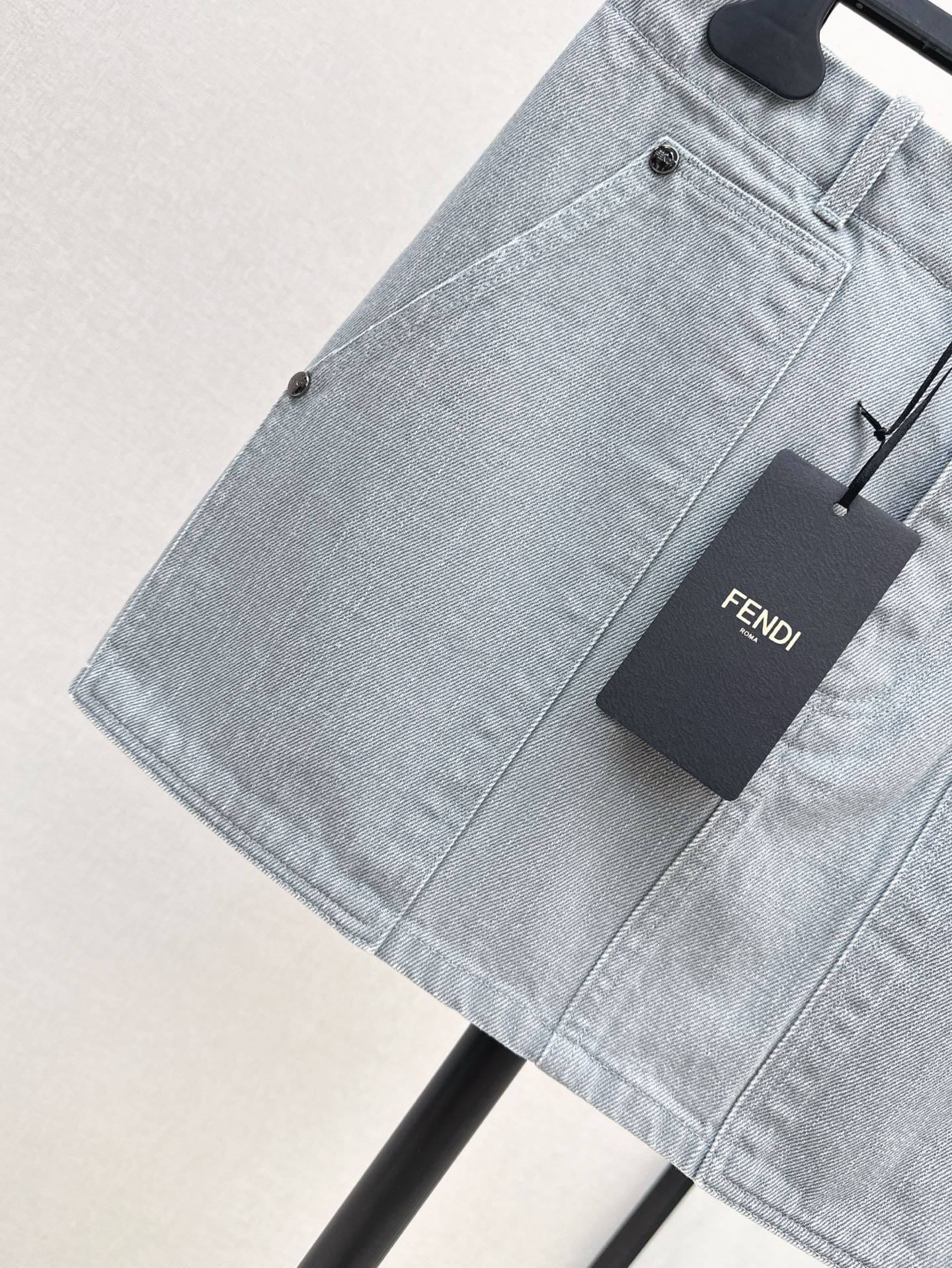 Fd* 25ss large pocket demin mini skirt