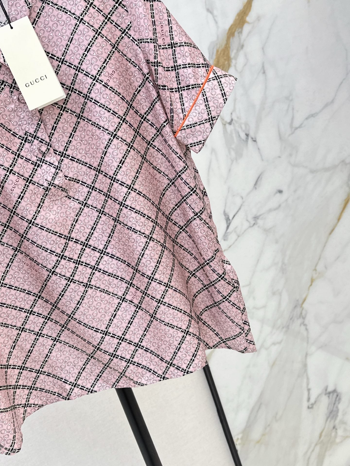 Gu* 25ss chain printed silk shirt