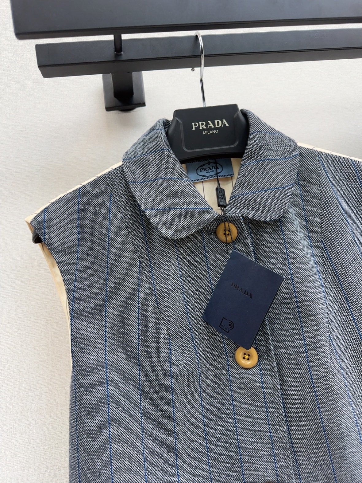 Pra* 25ss striped vest and blazer skirt suit