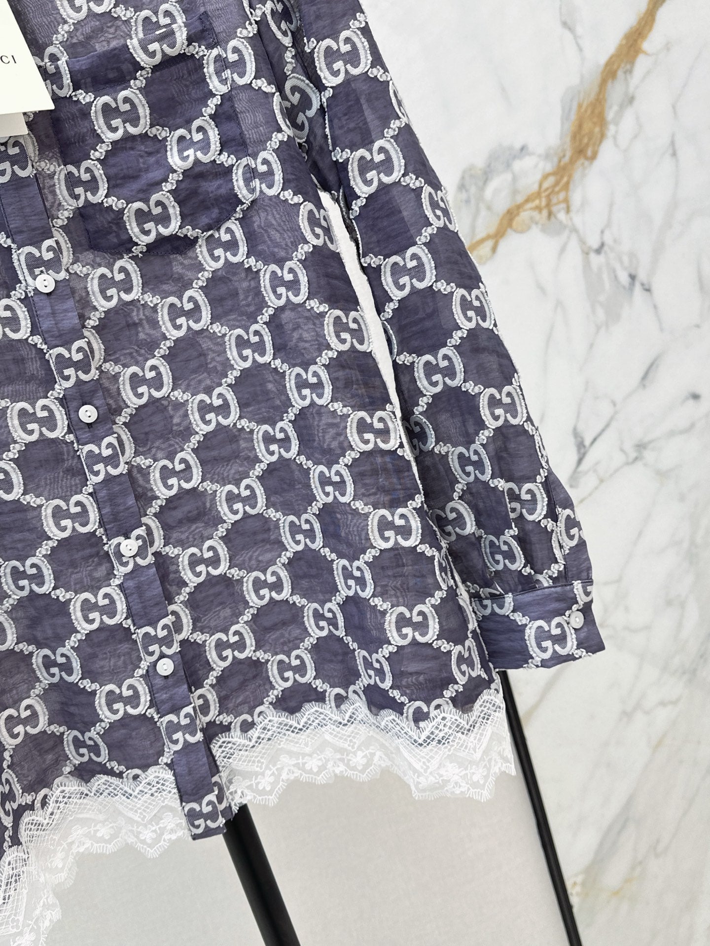 Gu* 25ss GG jacquard lace trim shirt