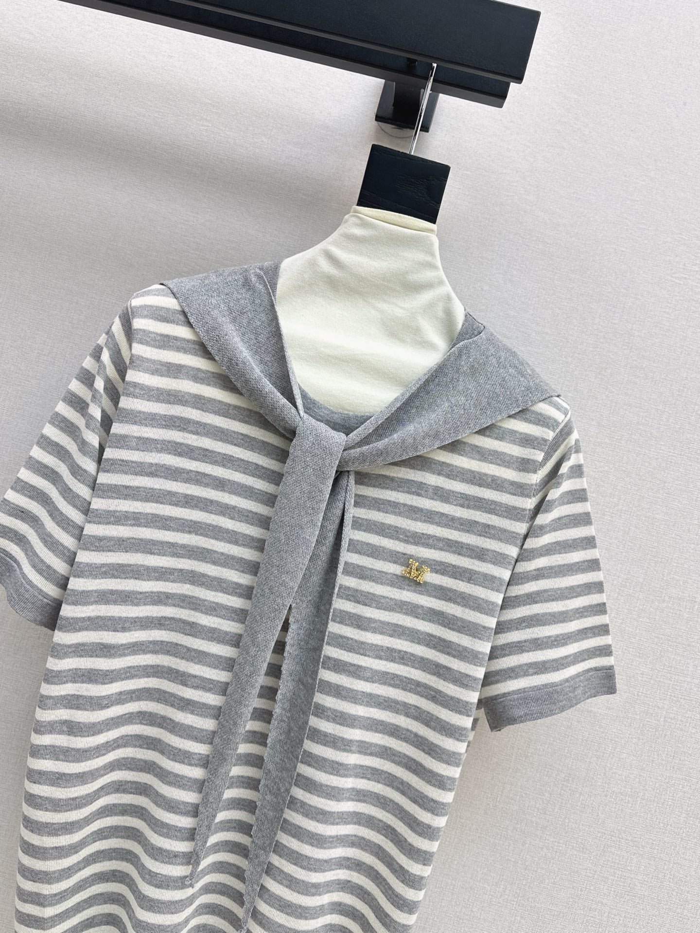 MaxM* 25ss shawl sweater