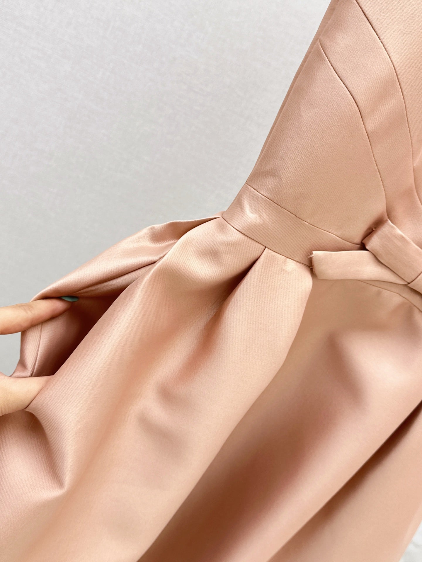 D*r 25ss short bow flared dress