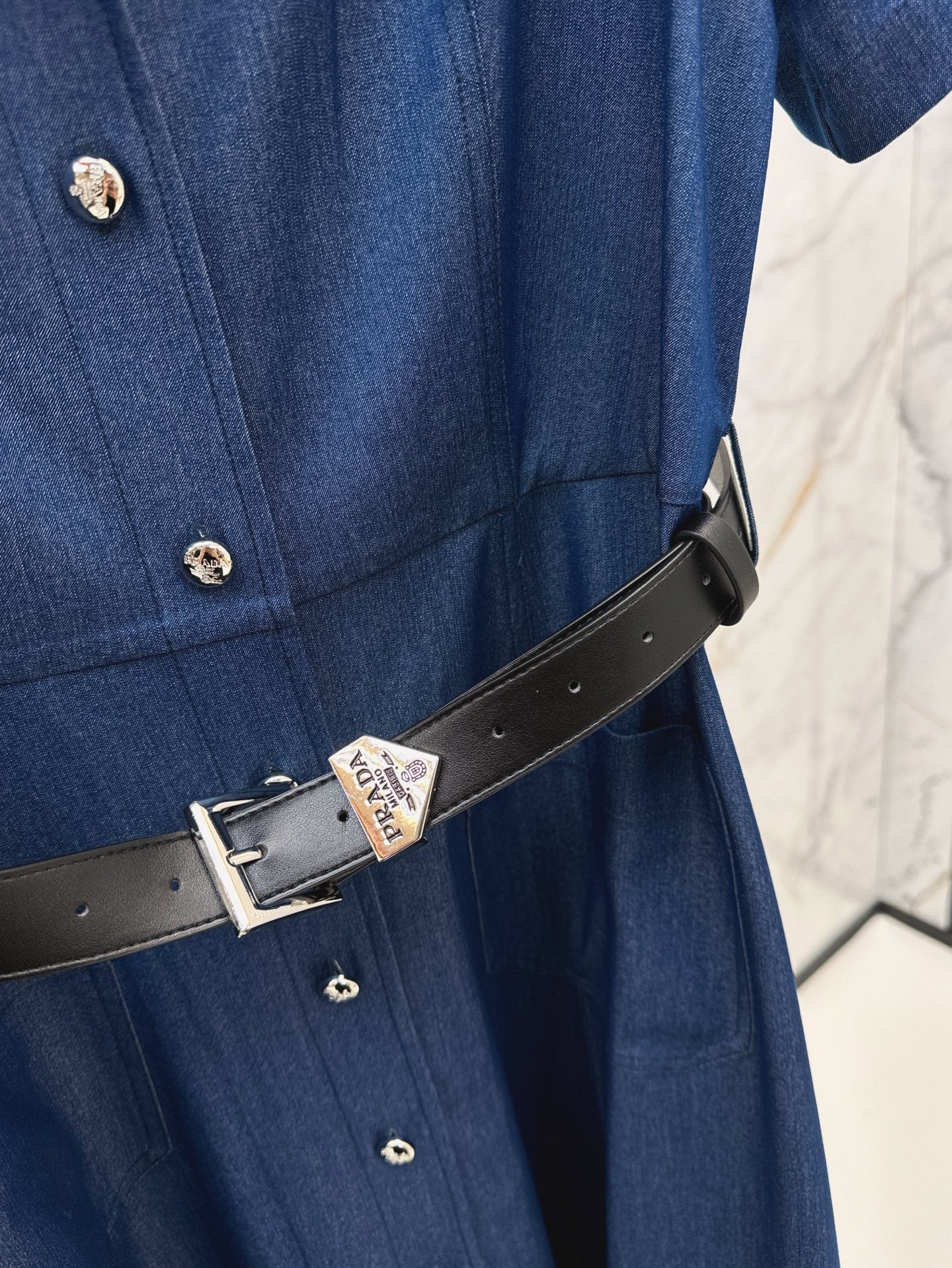 Pra* 25ss mid-length belted denim dress