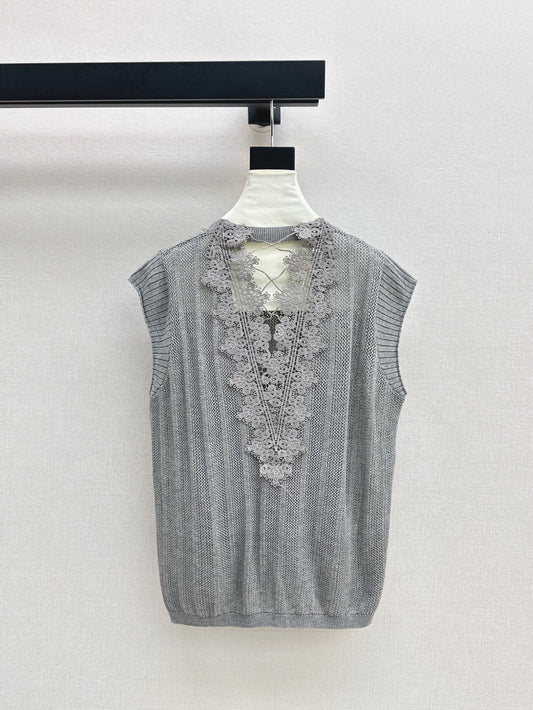 Cel* 25ss lace back sleeveless sweater