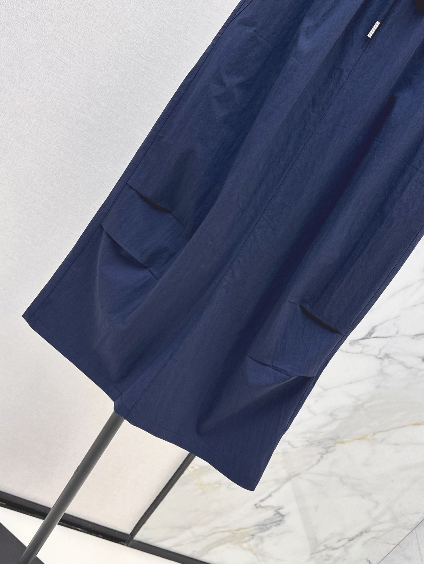 M*u 25ss drawstring waist midi skirt