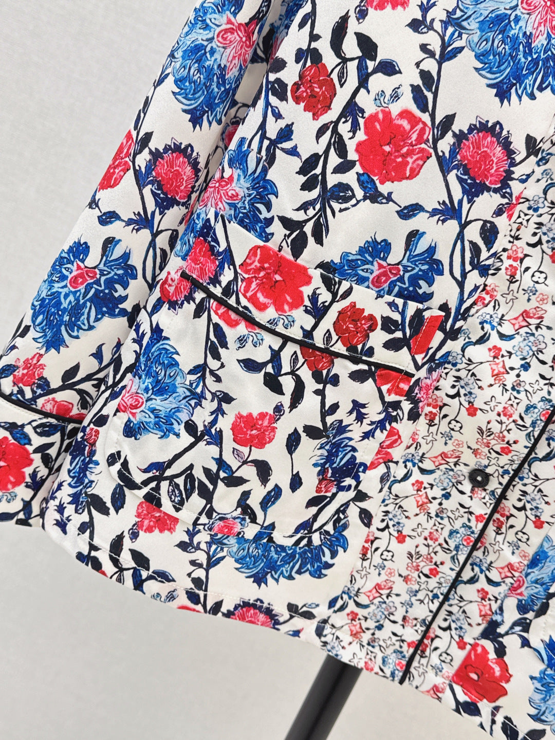Loui* floral vine pajama shirt