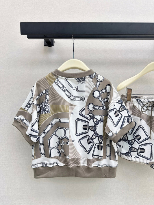 Bur* printed pullover and shorts set