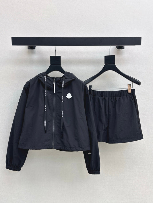 Monc* 25ss hooded jacket and shorts set
