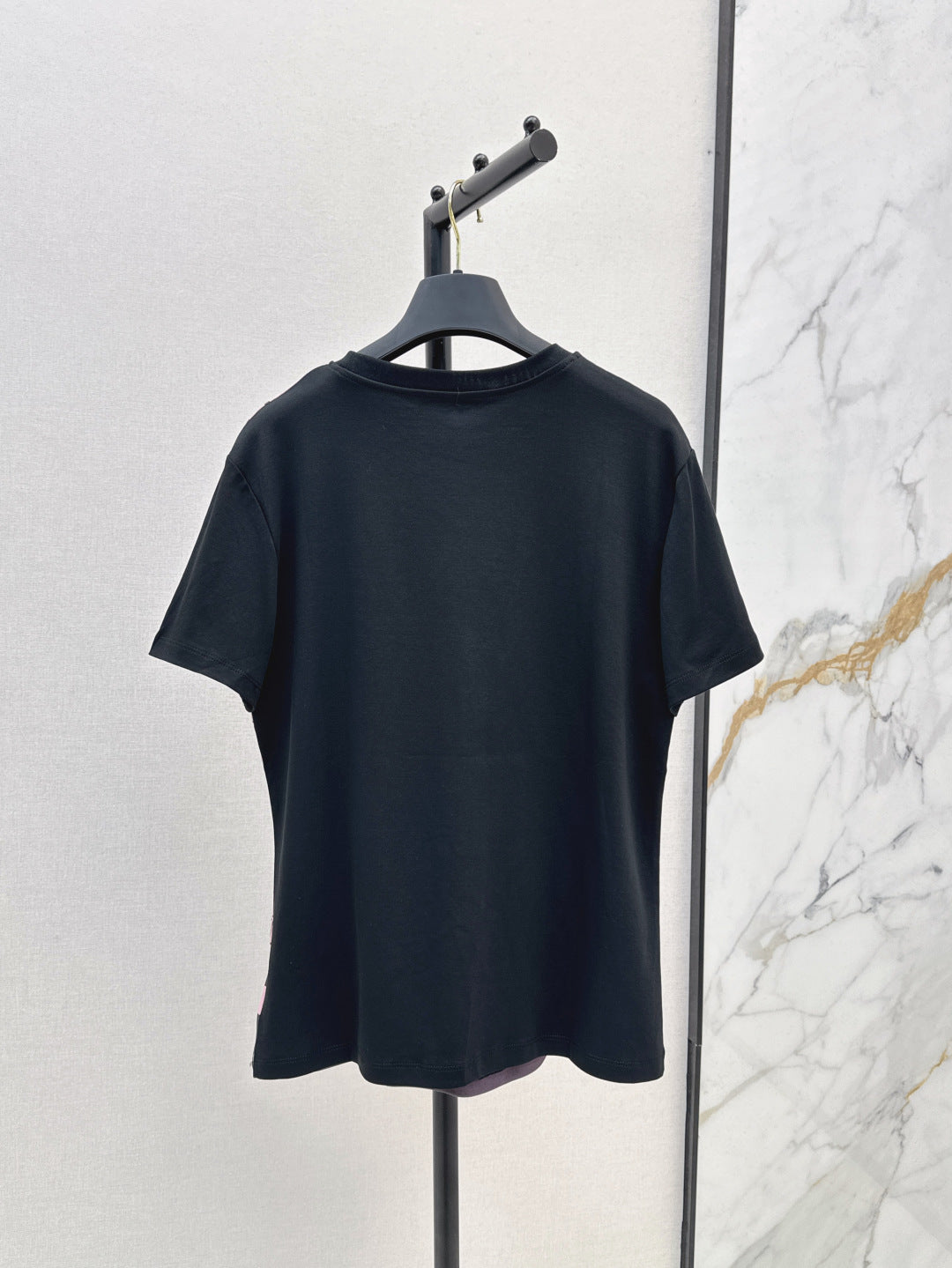 Loui* 25ss washed monogram front t-shirt
