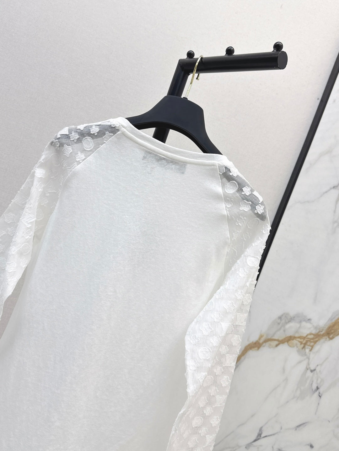 Loui* 25ss monogram jacquard long-sleeve t-shirt