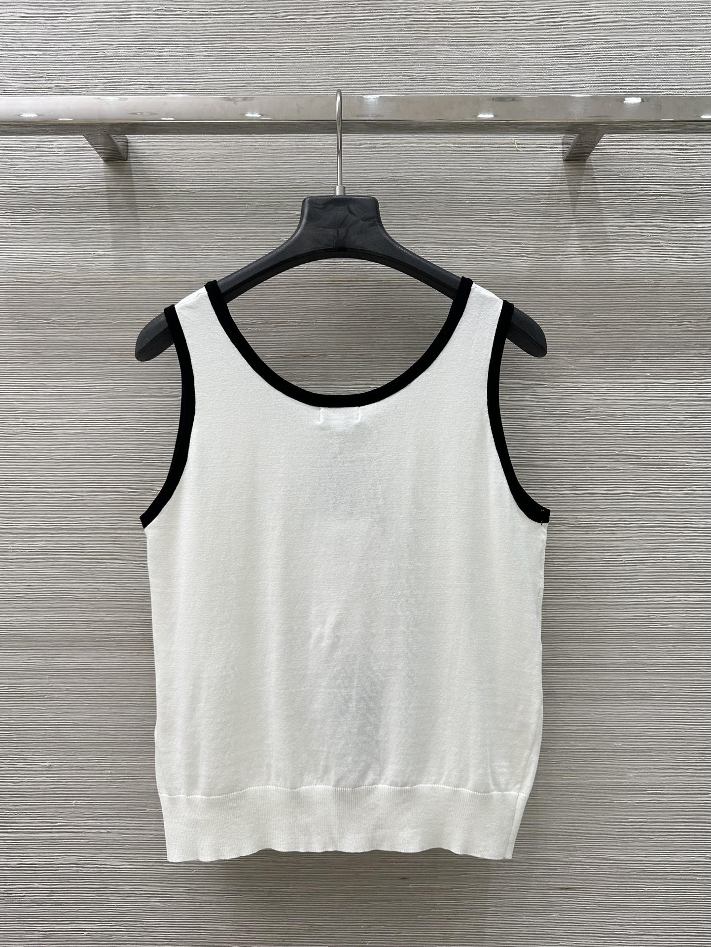 C*nel 25ss knitted vest