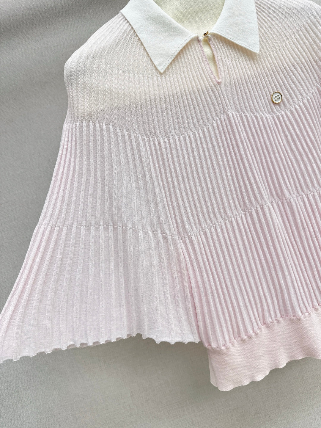 M*u 25ss knitted cape top