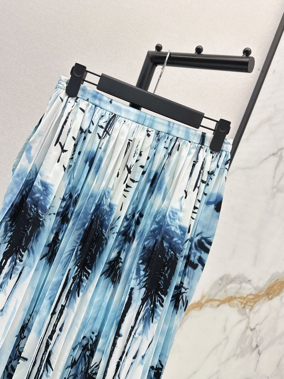 D*r 25ss banbou motif pleated denim skirt