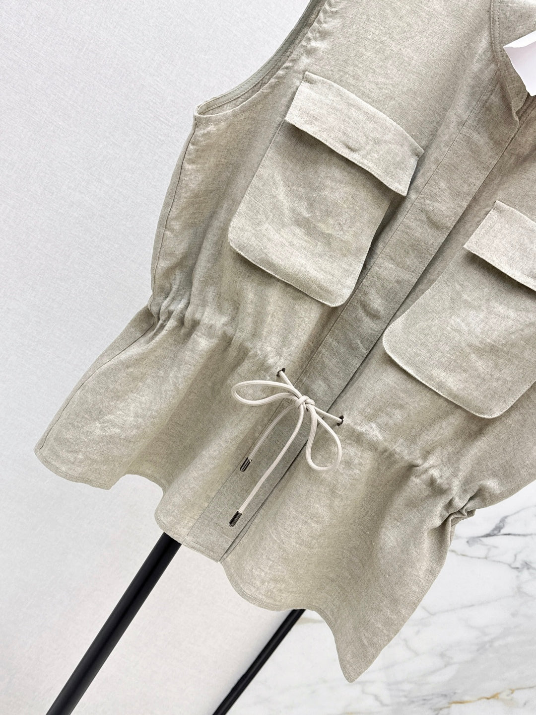 Brune*C 25ss linen drawstring vest