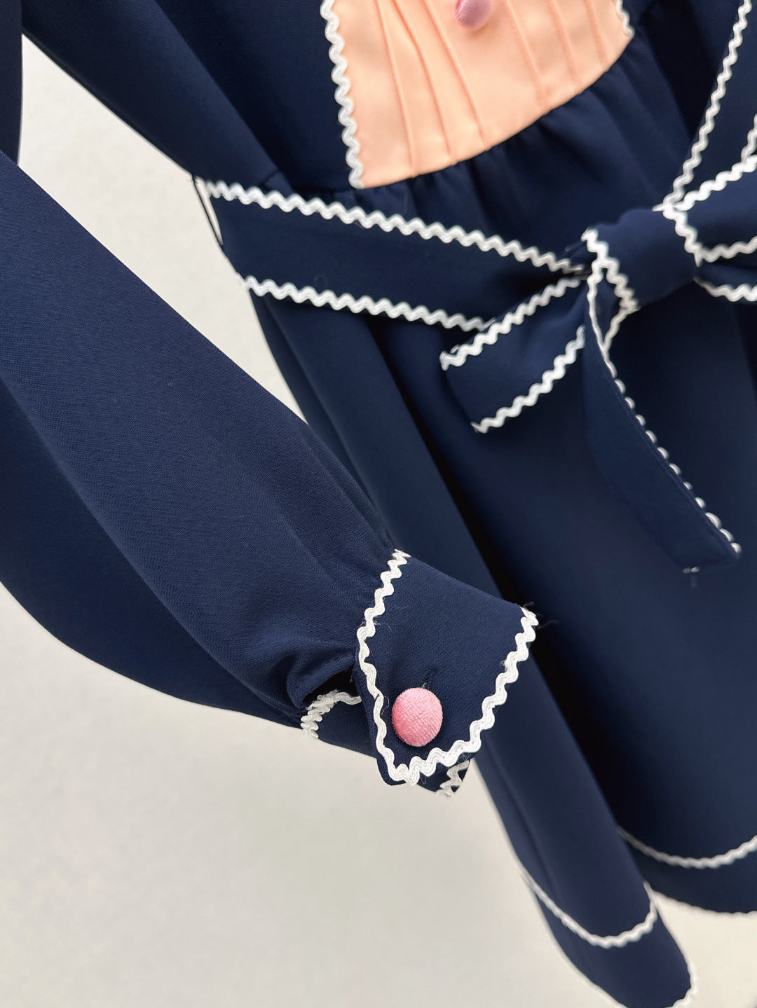 Valen* 25ss mini dress with velvet bow