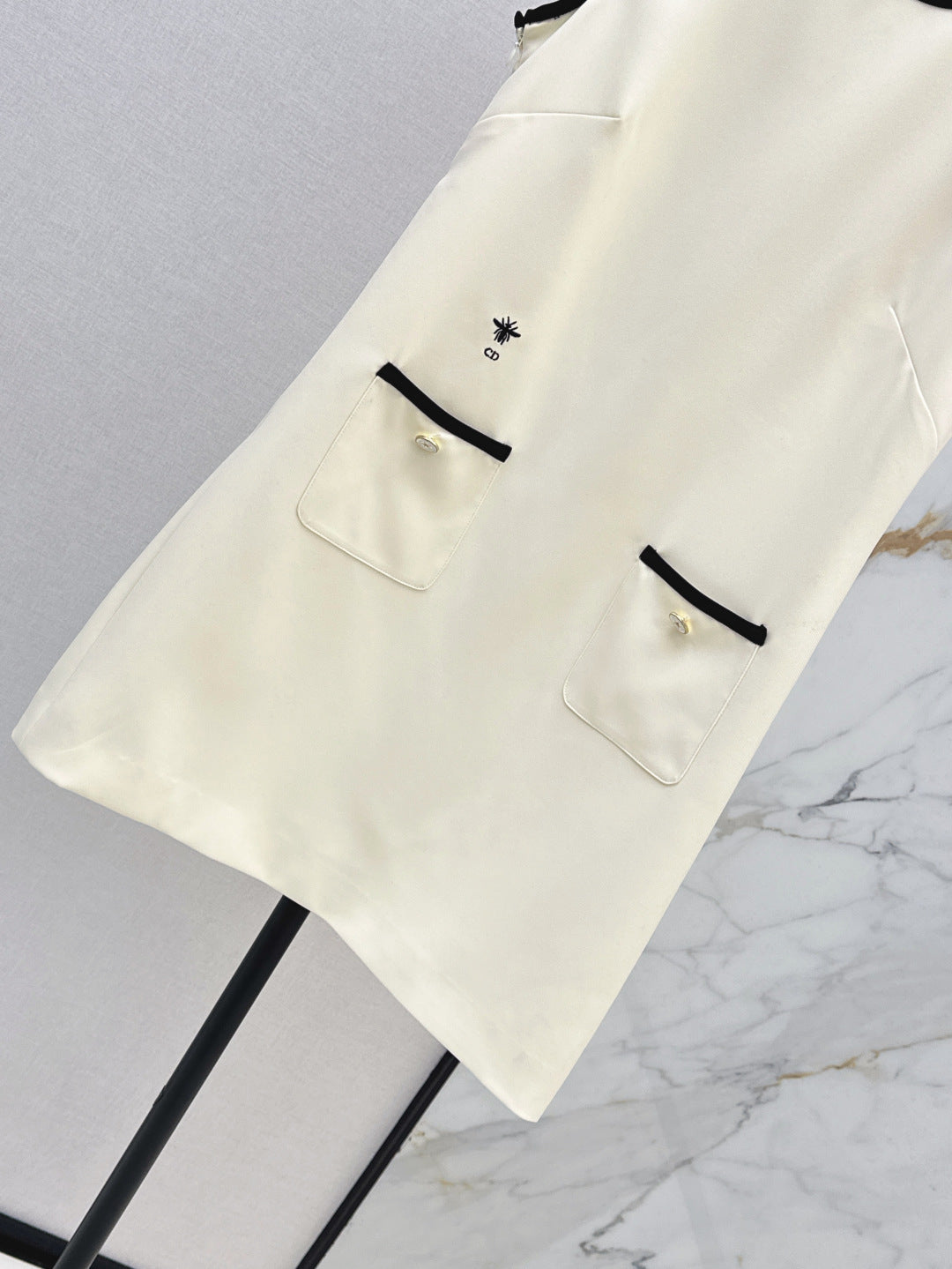 D*r 25ss short straight dress