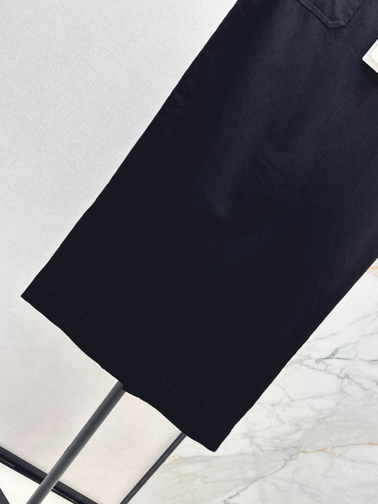 Gu* 25ss denim skirt with horsebit