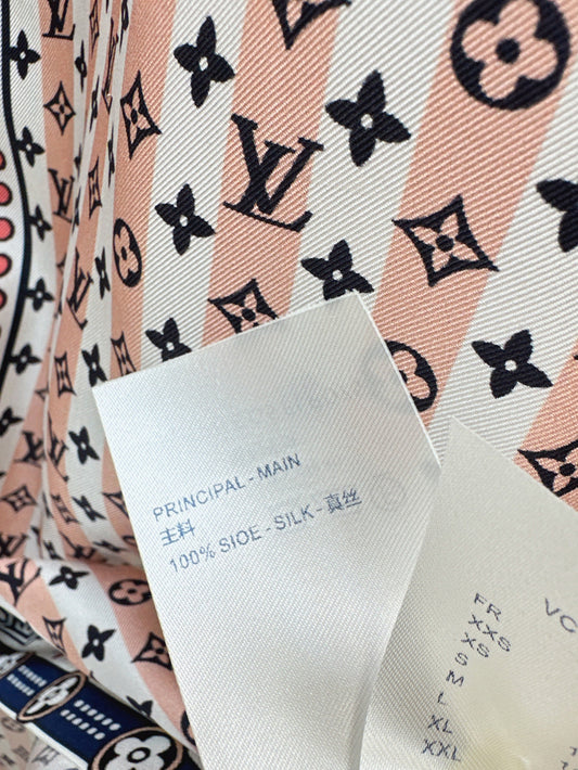 Loui* 25ss scarf print silk shirt