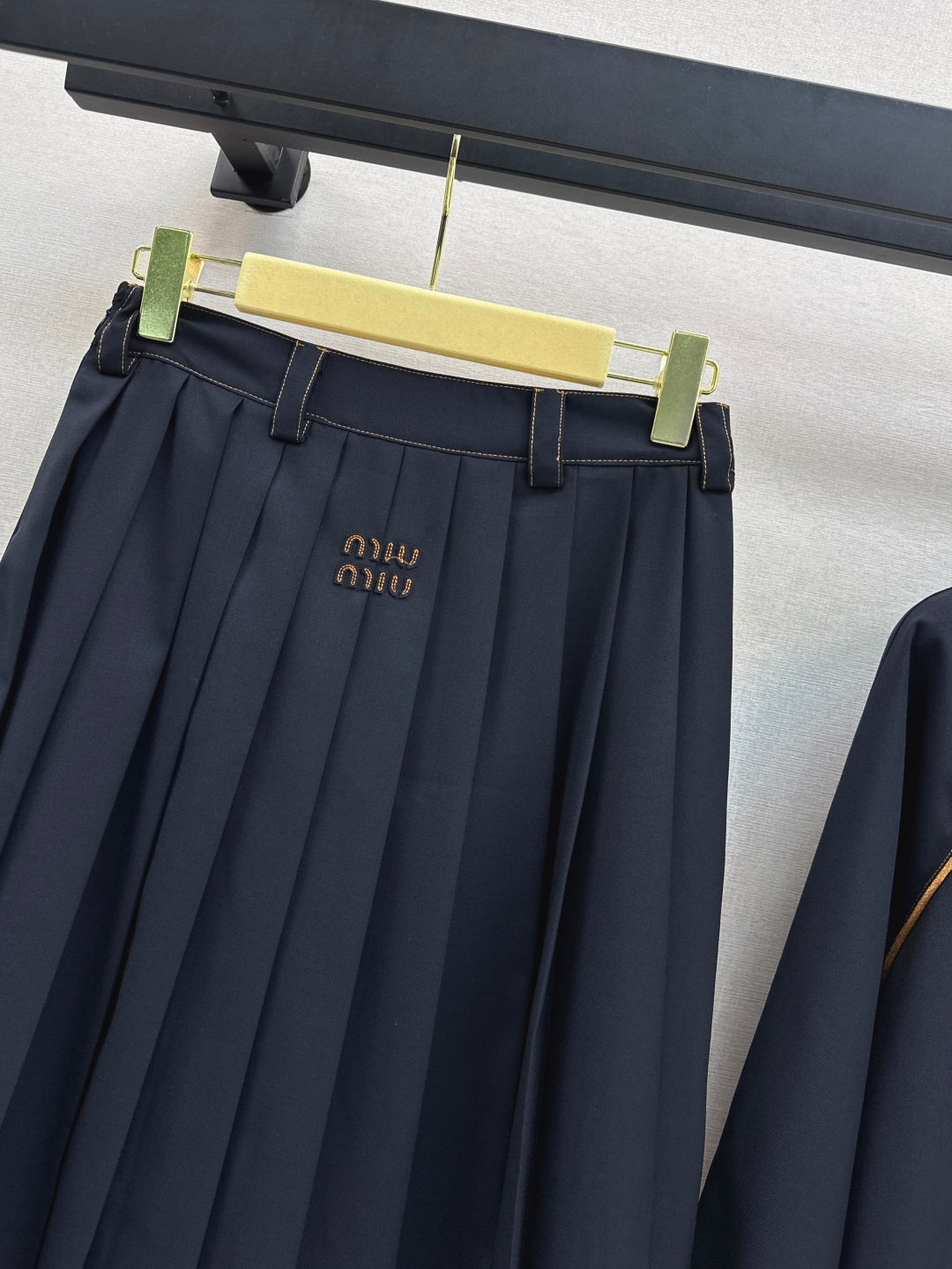 M*u 25ss pleated skirt