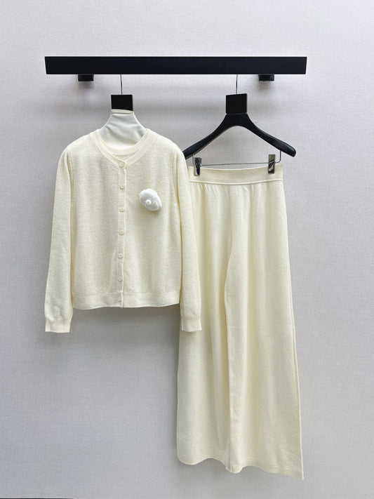 C*nel 25fw wool suit