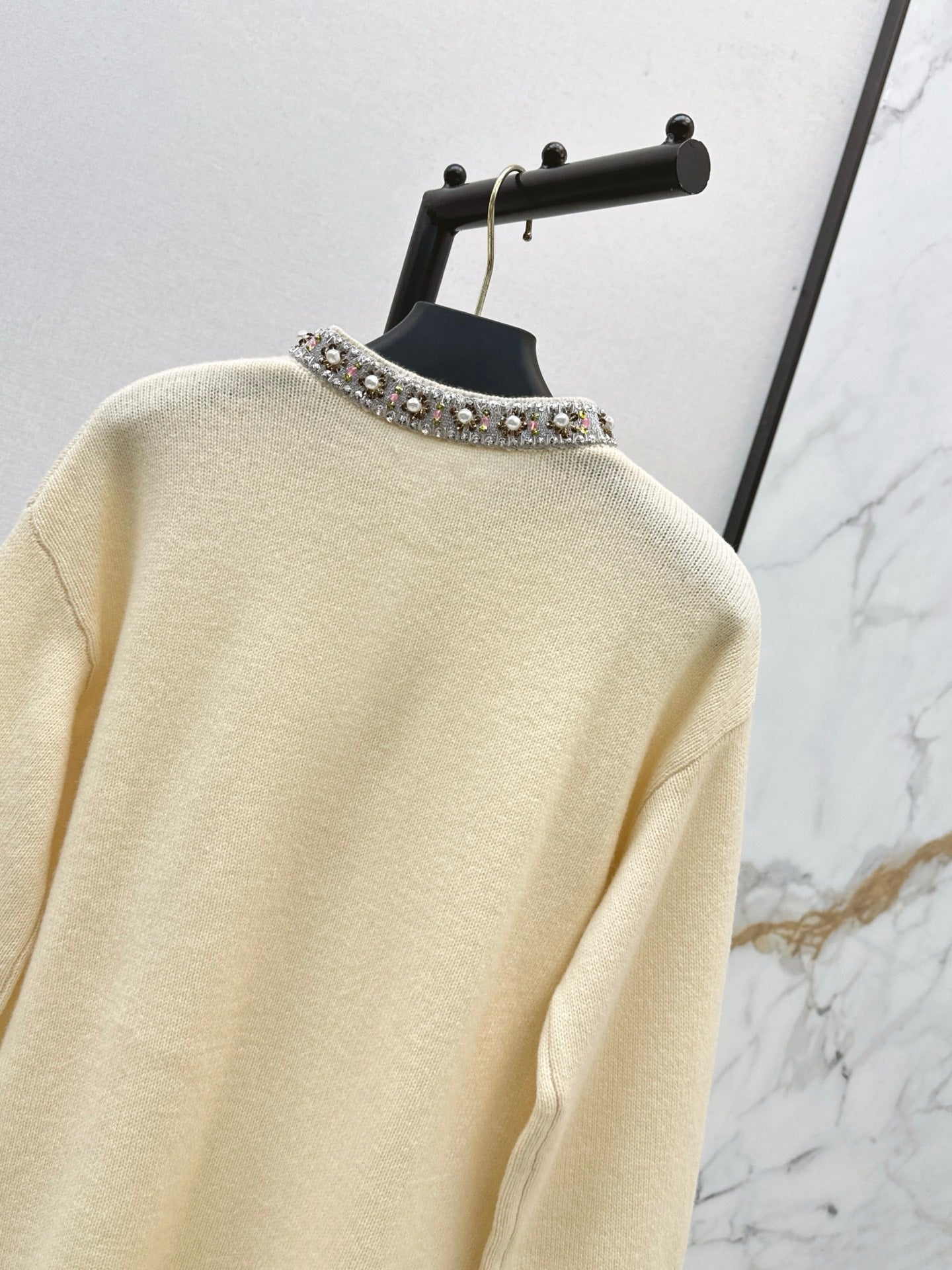 Valen* 25fw wool sweater