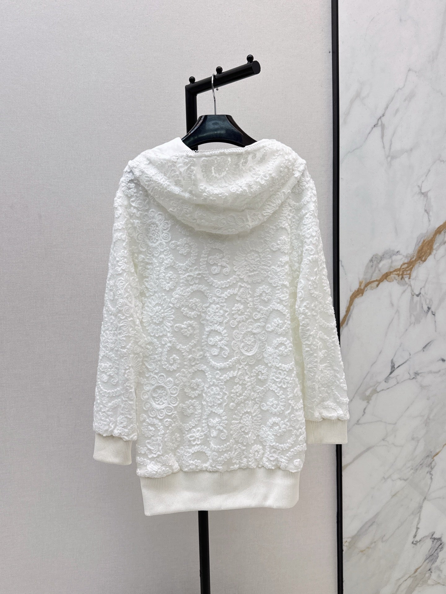 cel* 25fw hooded jacket