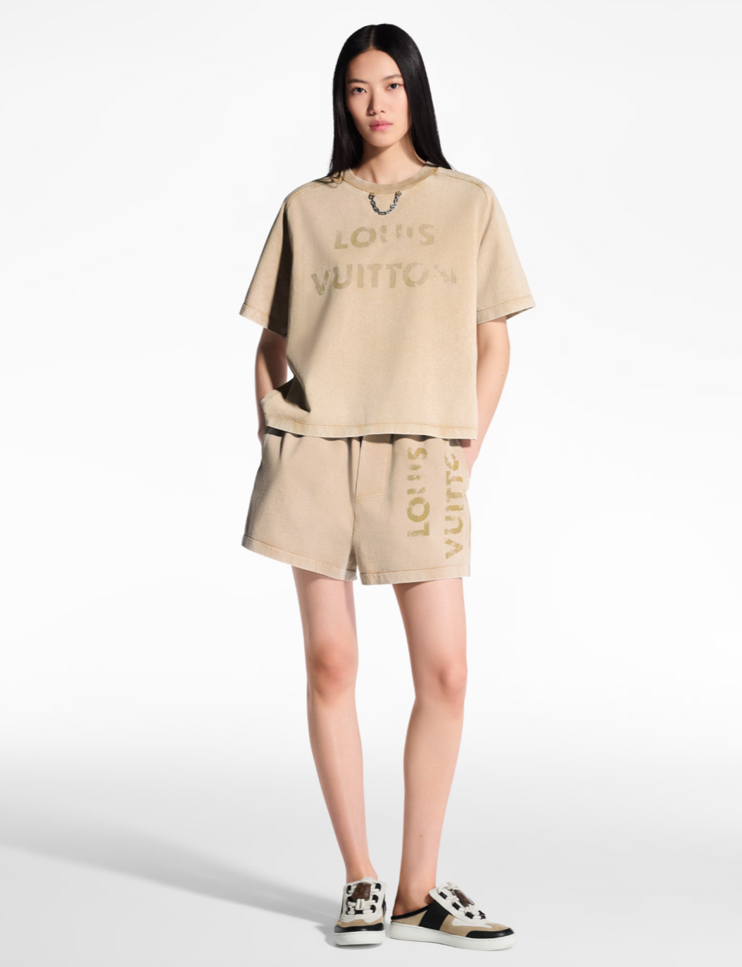Loui* 25ss Vintage-Effect cotton T-Shirt + shorts set