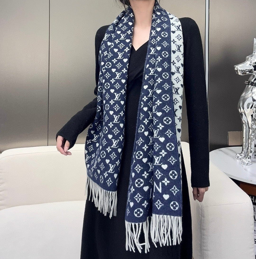 Top quality knitted cashmere scarf