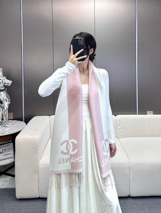 Top quality knitted cashmere scarf