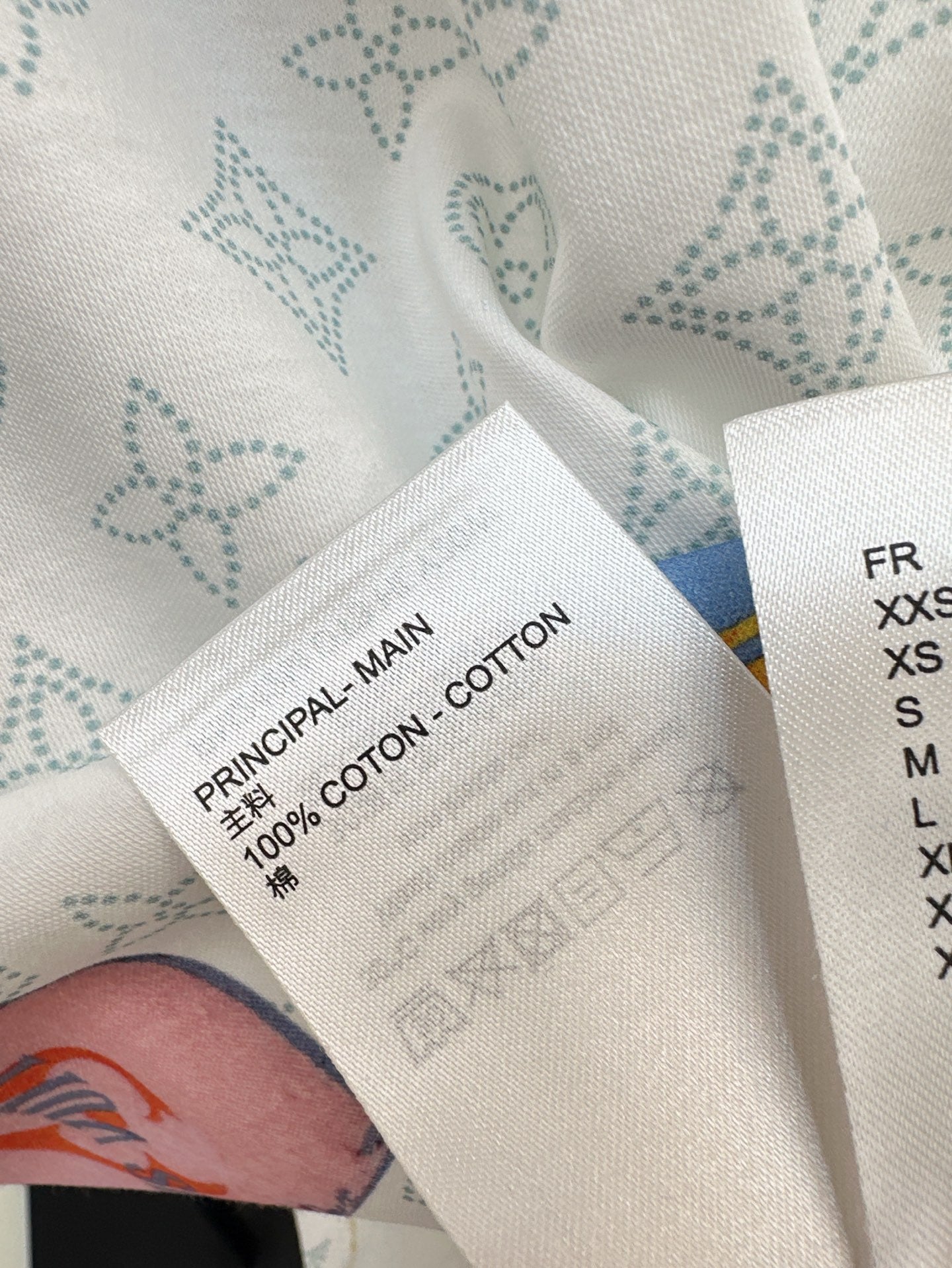 Loui* 25SS Printed badge T-shirt