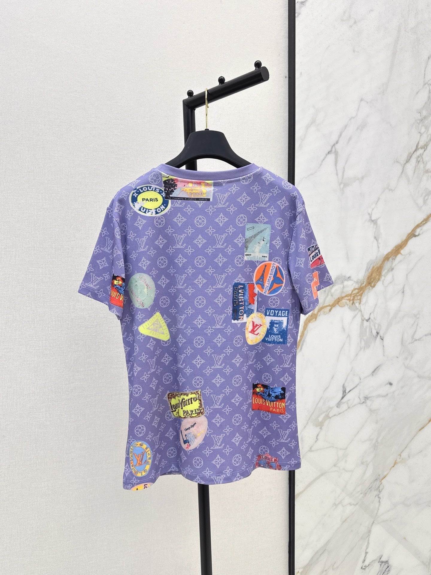 Loui* 25SS Printed badge T-shirt
