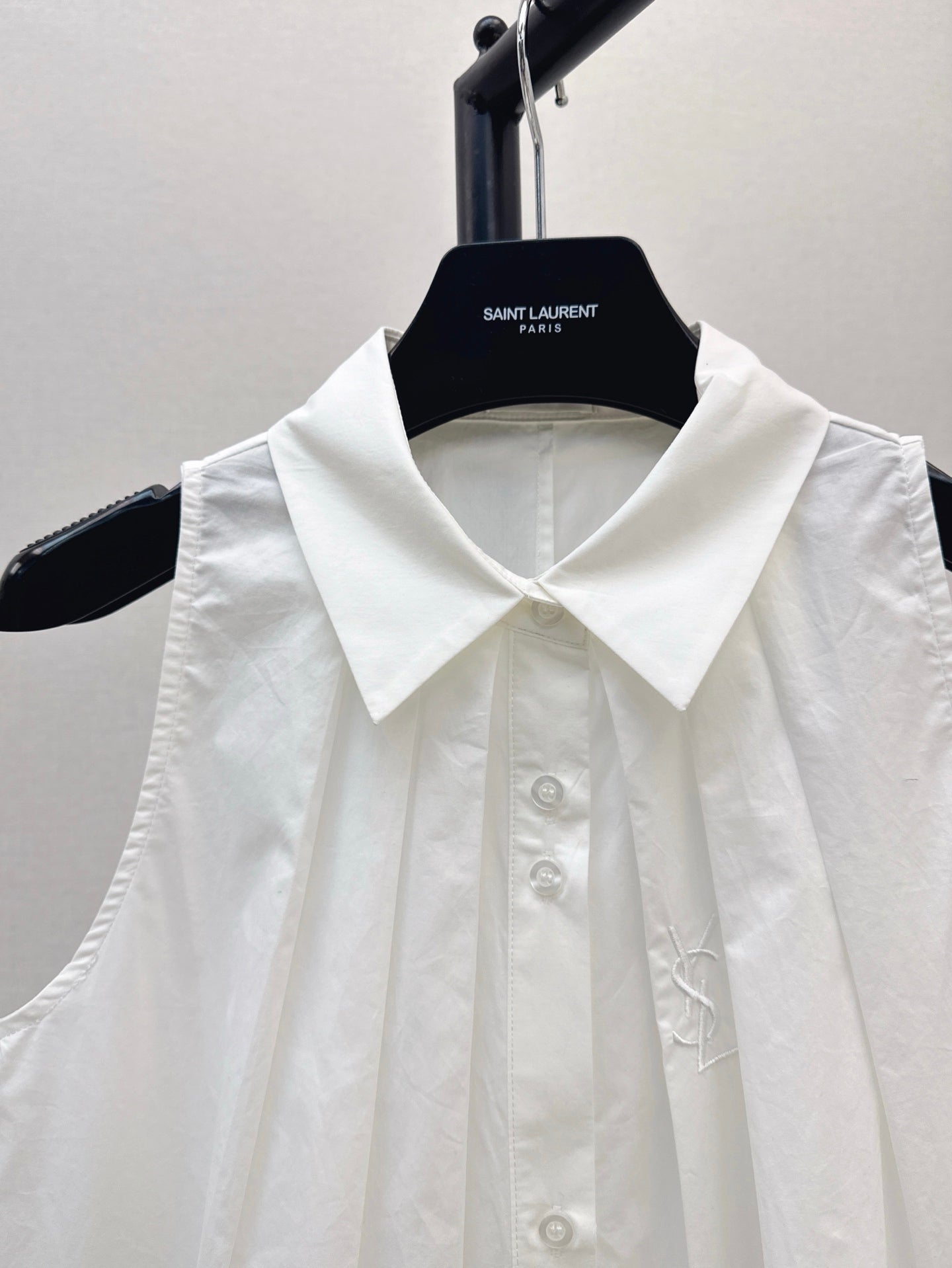 YS* 25ss Lapel sleeveless pleated dress