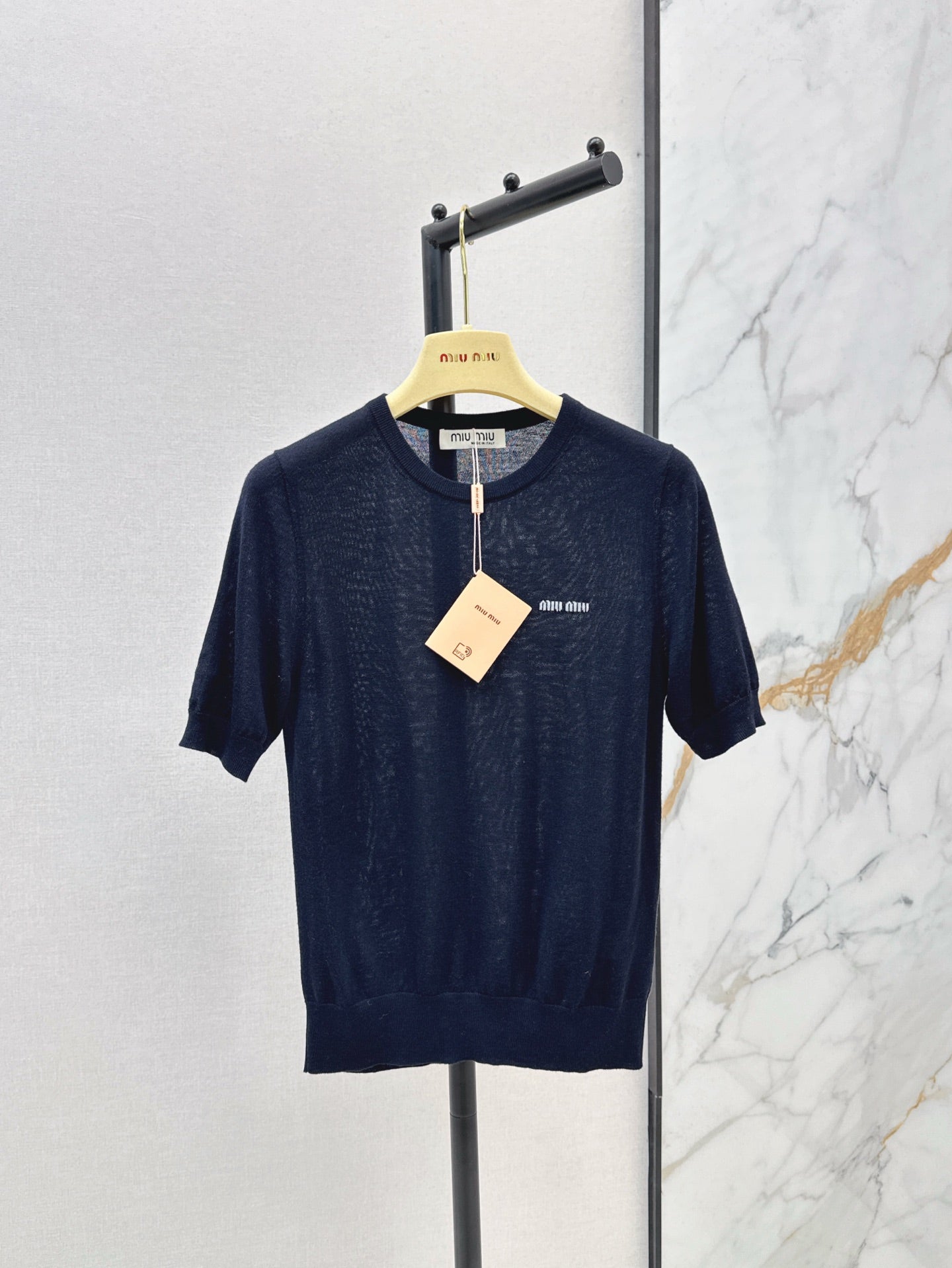 M*u 25ss Cashmere and silk cable-knit crew-neck sweater