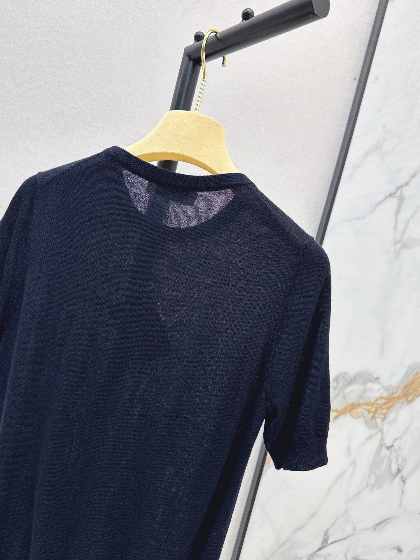 M*u 25ss Cashmere and silk cable-knit crew-neck sweater