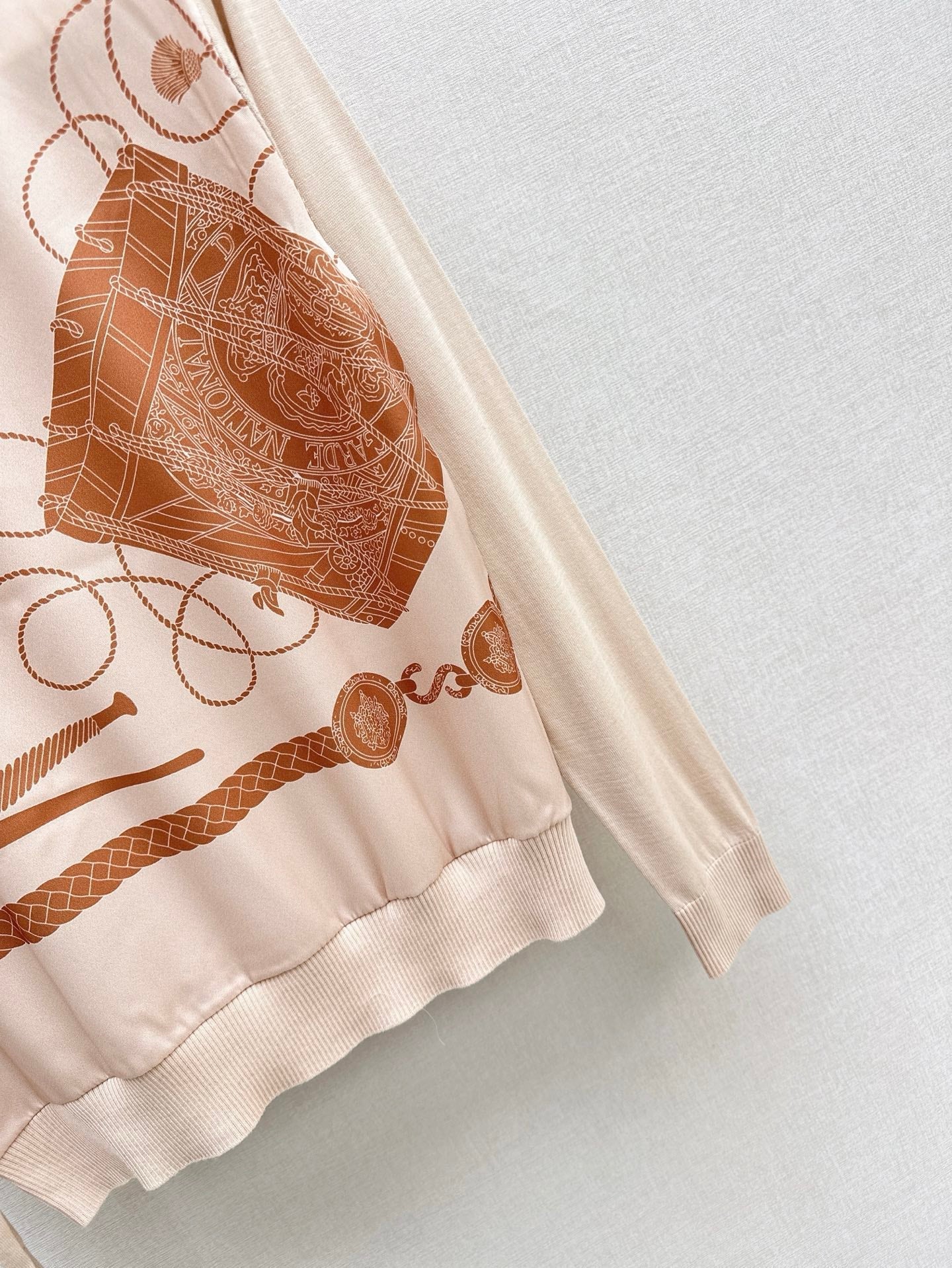 Herm* Long-sleeve twillaine sweater