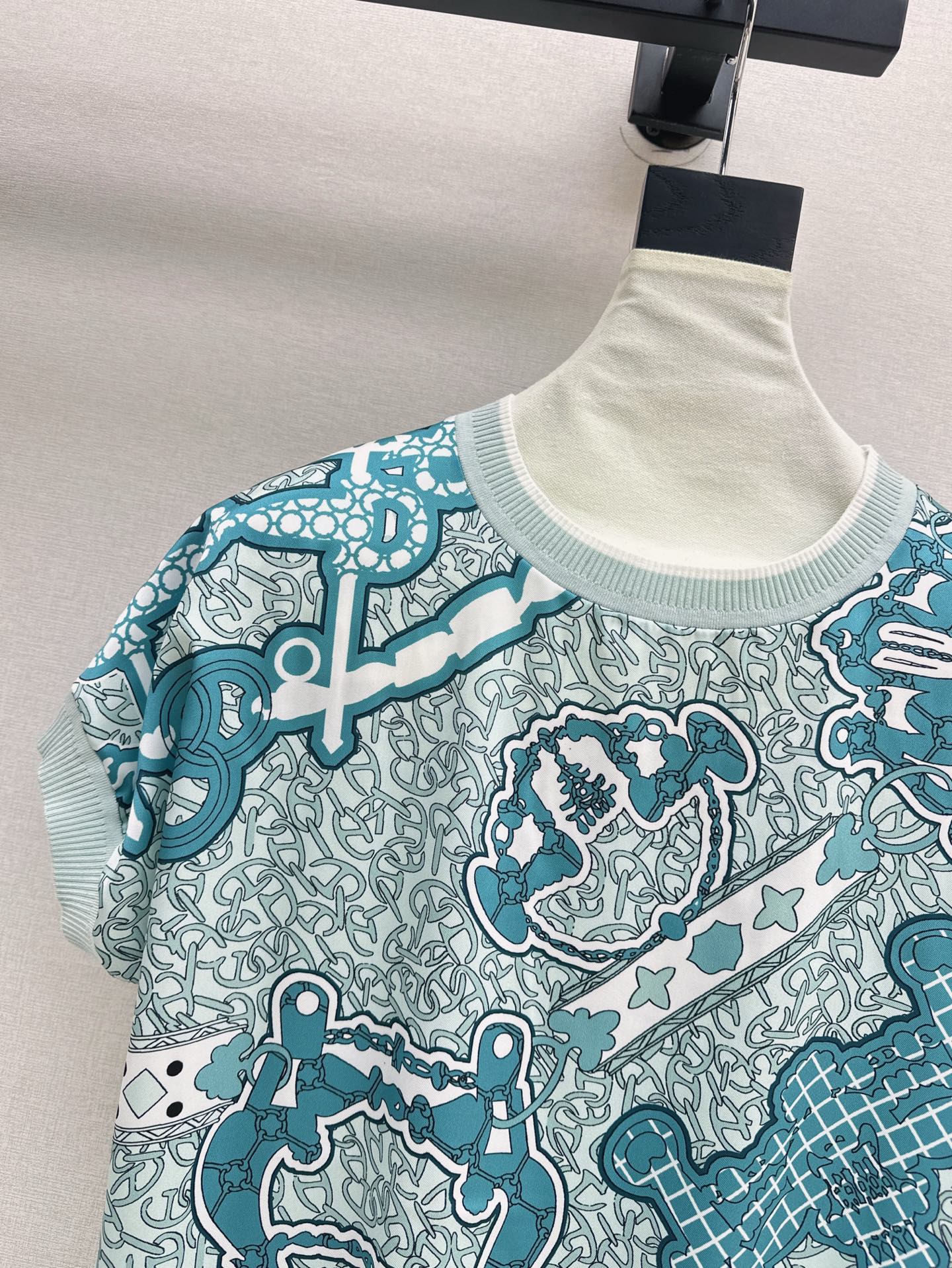 Herm* Short-sleeve twillaine sweater