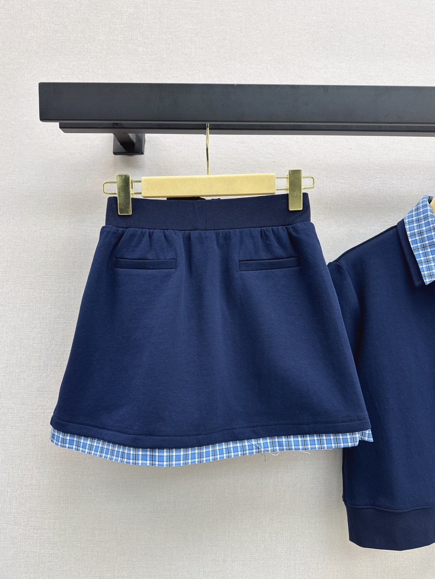 M*u 25ss Plaid lapel top + mini skirt suit