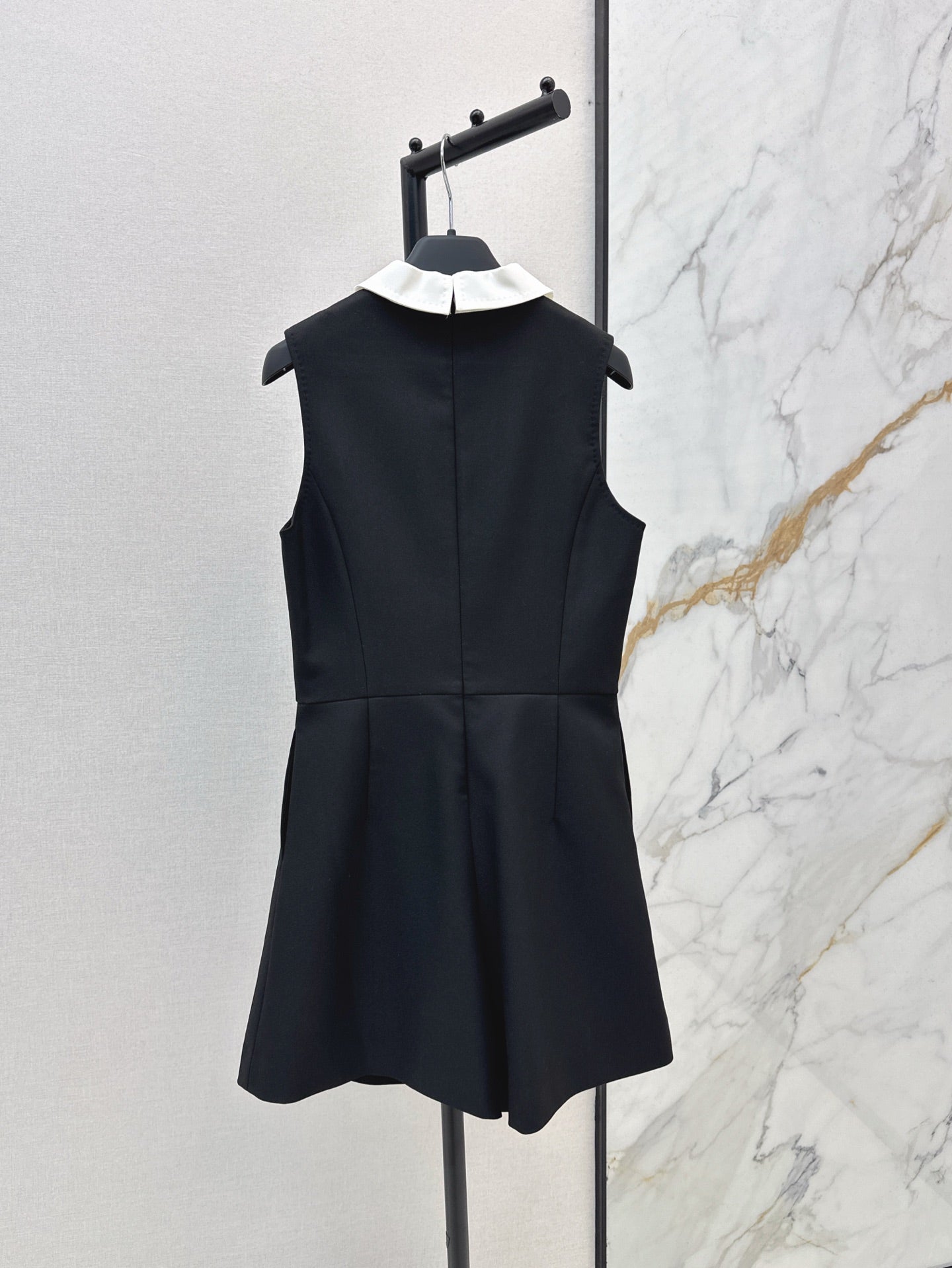 MaxM* 25ss Colorblock slim-fit jumpsuit