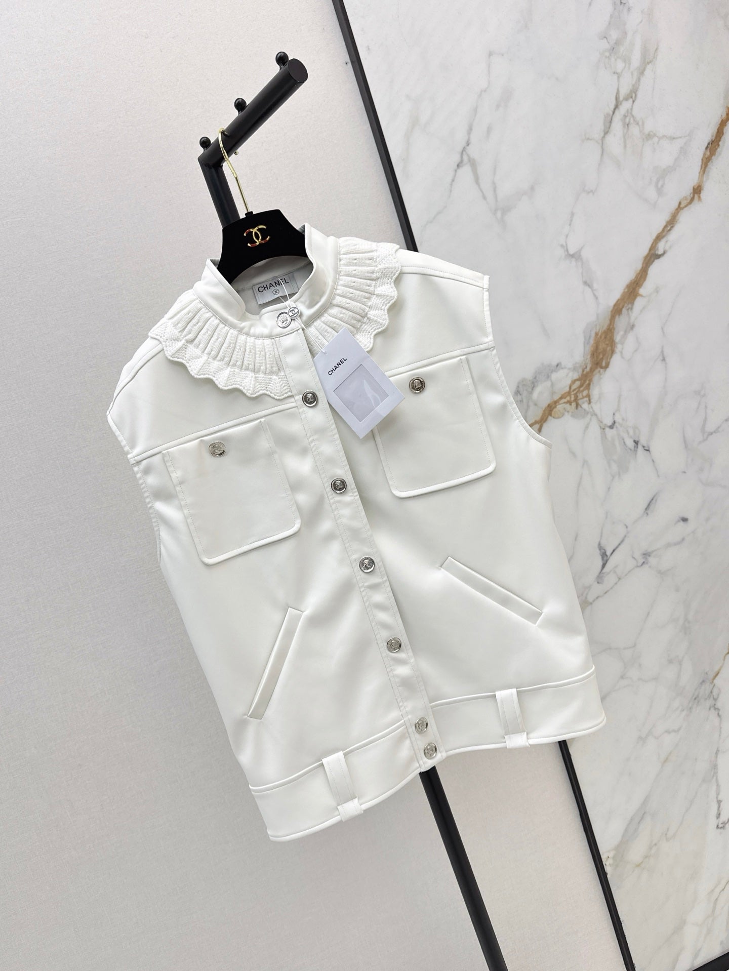 C*nel 25ss Lace-up leather vest