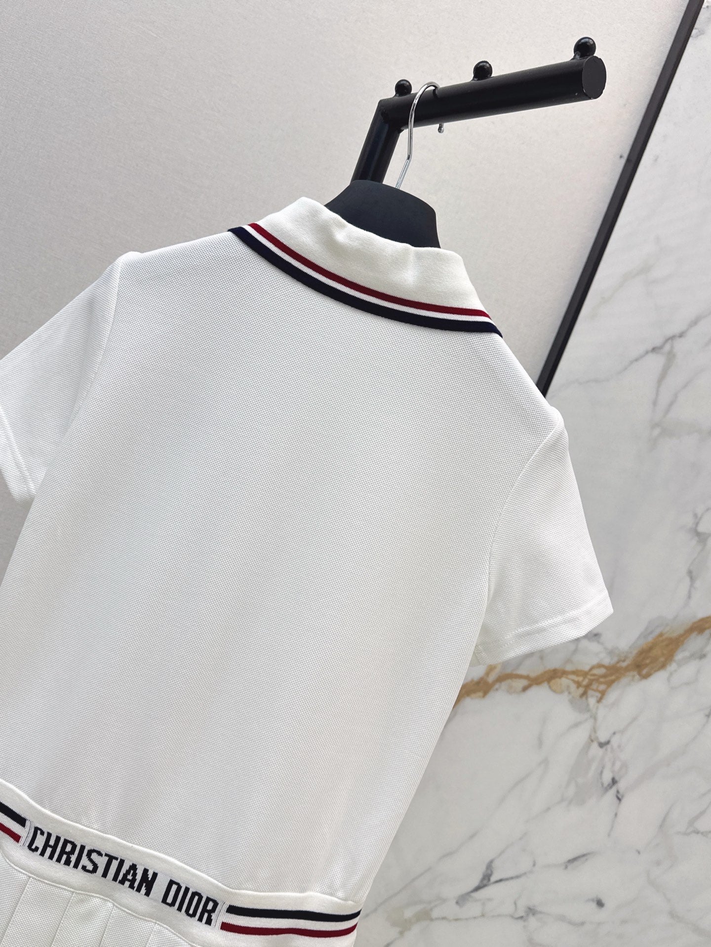 D*r 25ss Polo neck short sleeve pleated Dress